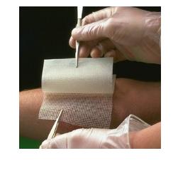 GARZA MEDICATA BACTIGRAS CON CLOREXIDINA ACETATO 0,5% 10X10CM 10 PEZZI - Farmacianumberone.it